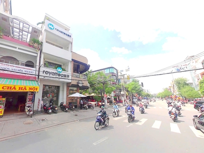 Cho thuê mặt bằng kinh doanh đường Nguyễn Gia Trí, P25, Q Bình Thạnh. DT 4,2 x16 chỉ 39tr 0