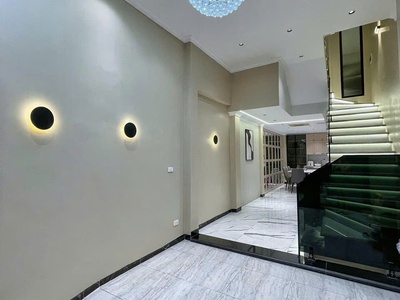 Nhà Đẹp Như Tranh Ngã 5 Lò Đúc Hàm Long 50M2 Cách Phố 15M 14.2 Tỷ 2