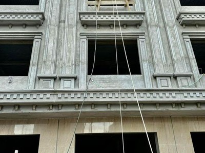 Bán dãy 3 căn cổng chính bệnh viện Nhi Đức oto đỗ cửa ngày đêm 0