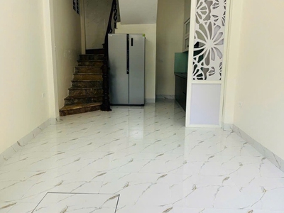 Bán nhà n3 võ chí công ở an lành vui vẻ ngõ nông 35m2 5 tầng 6.3 tỷ 0