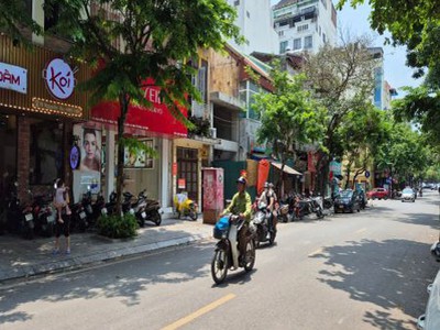 Chính chủ cần cho thuê mbkd tầng 1 mặt phố nguyễn du, hai bà trưng 1