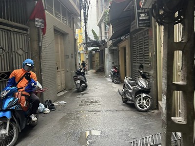 Cần bán nhanh 60m nhà 4 tầng mai dịch, cầu giấy phù hợp cho thuê hoặc ở lâu dài 2