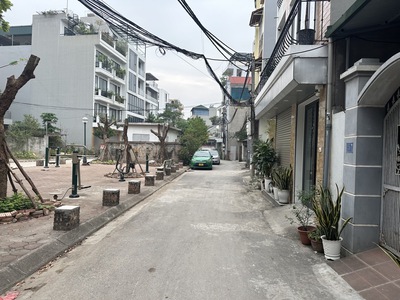 Cần tiền bán gấp bất chấp giá - siêu hiếm - view công viên - ô tô tránh - bán đất thượng thanh long 0