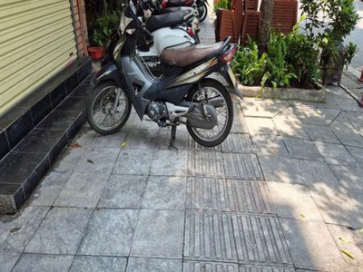 Chính chủ cần cho thuê mbkd tầng 1 mặt phố nguyễn du, hai bà trưng 2