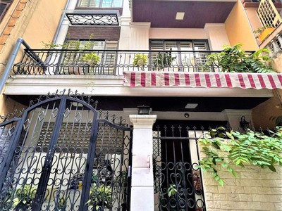 3 bước ra phố, mặt ngõ, ô tô  bán nhà nguyễn chí thanh 50m 5 tầng mặt tiền 4,5m 0