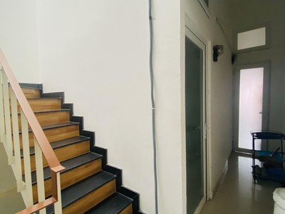 Nhả hẻm xe hơi nguyễn duy dương quận 10 thu nhập từ cho thuê 45-50 tr giá kẹt tiền chỉ 9.9 tỉ 2