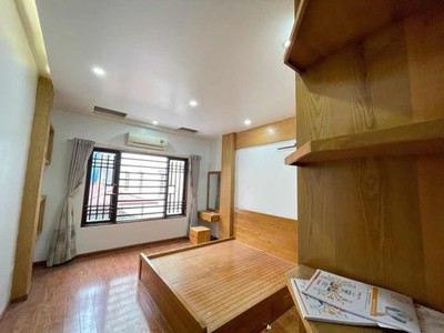 Bán gấp nhà phân lô -trung kính - ô tô đỗ  55m x 5tầng 2