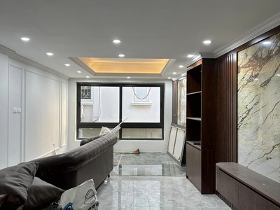 Nhà đẹp yên hòa, cầu giấy 41/45m 7t thang máy, ngõ rộng thoáng, 11.5 tỷ 0