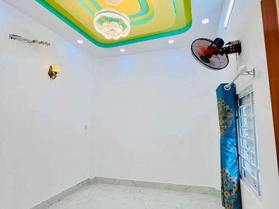 Nhà mới đón tết ngay cv làng hoa khu vực sầm uất bậc nhất gò vấp. 3