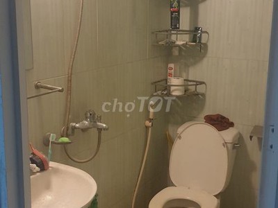 Cho thuê căn Studio 35m2 phố Văn Phúc, Phú La, Hà Đông gần ngã 4 Q.Trung - Lê T.Tấn 5