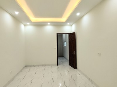 Cần Bán Gấp Nhà Đang Xây Ở Đa Sỹ HĐ.Ngõ Rộng,Thoáng.Ô Tô Chạy Qua.Giá 5.35Tỷ CóTL 4