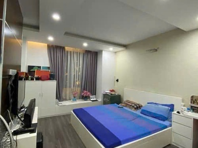 Bán nhà 5 tầng cầu giấy 35m2, 1 nhà ra phố, ô tô 7 chỗ qua cửa. 7,2 tỷ 4