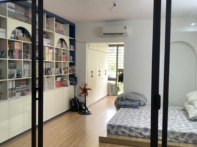 Tập thể a6 giảng võ 69m 2pn, thay máy, cạnh hồ giảng võ, vô số tiện ích 2