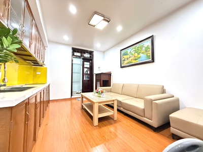 Bán nhà TT Huỳnh Thúc Kháng, tầng 3 khu phân lô, 3 ngủ, nhà đẹp ở luôn chỉ 3.55 tỷ 6