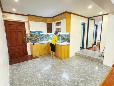 Bán nhà Tập thể Nam Đồng tầng 2, 3 ngủ 2WC, 1 khách 1 sân phơi đẹp, ô tô đỗ chân cầu thang, nhà đẹp 2