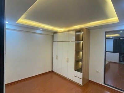 Bán nhà Tập thể Nam Đồng tầng 2, 3 ngủ 2WC, 1 khách 1 sân phơi đẹp, ô tô đỗ chân cầu thang, nhà đẹp 4