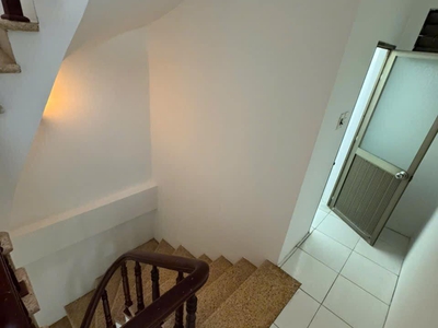 Cho thuê nhà ở nhóm 9 bạn, gia đình Hoàng Quốc Việt- Cầu Giấy 40M X 4T giá 13 triệu 5