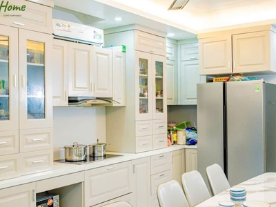 Alo alo tư vấn và dẫn khách đi xem miễn phí - slot homestay ở ghép giường tầng 4