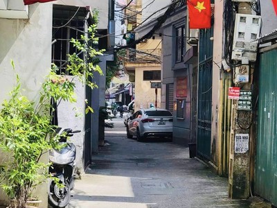 Gia đình chuyển vào sg sống cần bán nhà thịnh quang - gần phố - 30m ô tô tránh - ngõ rộng - nhà cực 0