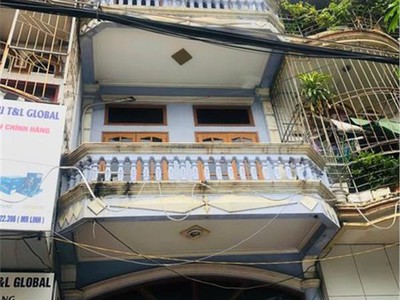 Mặt phố - lô góc - kinh doanh đỉnh.trần hưng đạo diện tích 74m2, nhà 4 tầng, mặt tiền 19 m, giá 0