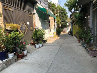 Bán đất quận 12, oto đỗ cửa, 68m2 vuông vức chỉ nhỉnh 3 tỷ còn thương lượng. 1