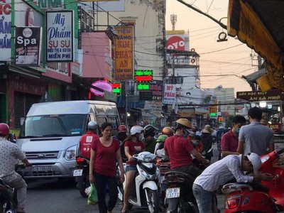 Cần tiền bán gấp, hạ giá hơn 3 tỷ nhà mặt tiền kinh doanh sầm uất 235 đường gò xoài, phường bhh a, 1