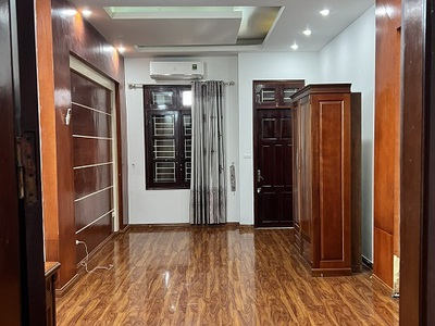 Chính chủ cho thuê nhà 75m2x 5 tầng nguyễn ngọc nại-khương mai làm văn phòng, kinh doanh buôn bán 2