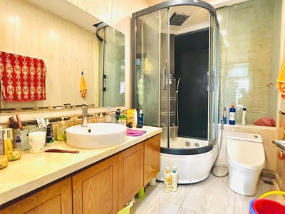 Bán nhà đê la thành, thành công, ba đình. 68m2, xây 4 tầng. giá nhỉnh 9 tỷ có thương lượng. 3