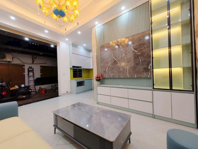  nhà lô góc, 2 chục mét ra mặt phố quang  trung , ngõ xe máy, trước nhà rộng thoáng, tổng 3 1