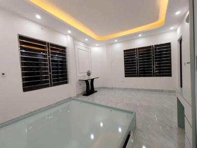  nhà lô góc, 2 chục mét ra mặt phố quang  trung , ngõ xe máy, trước nhà rộng thoáng, tổng 3 4