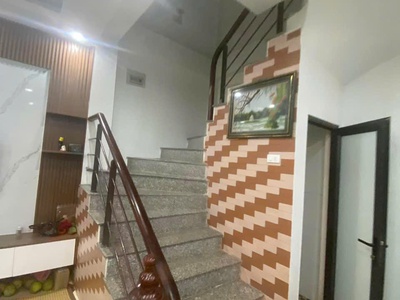 Nhà đẹp - dân xây chắc chắn - cách 1 nhà ra đường ô tô tránh - gần tt công an đa sỹ 0