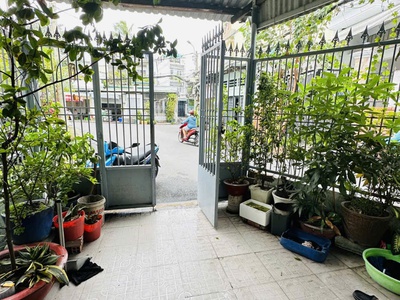 Bán nhà tân phú- tân kỳ tân qúy  6.2 13m , hẻm nhựa xe hơi tránh nhau, gần aeon, 6 tỷ 2