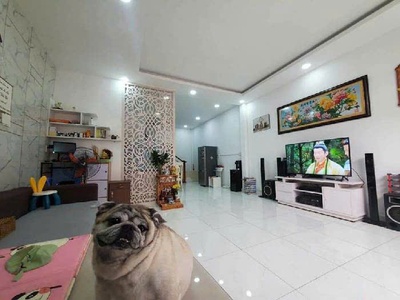 Hoàng hoa thám 53m2 - 3 tầng - ngang 5 dài 11 - 6.4 tỷ 0