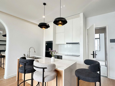 Cho thuê căn hộ 2 ngủ giá cực tốt Vinhomes Marina 5