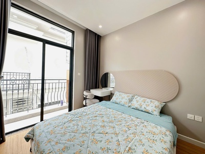 Cho thuê căn hộ 2 ngủ giá cực tốt Vinhomes Marina 7