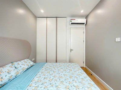 Cho thuê căn hộ 2 ngủ giá cực tốt Vinhomes Marina 10