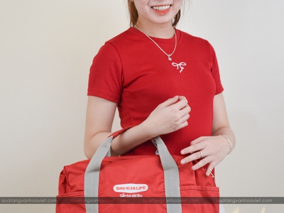 Túi xách du lịch in thêu logo theo yêu cầu giá tốt tại HCM 2