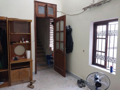 Cho thuê phòng ở rộng 17 m2 nhiều tiện ích ở đường số 9 /32 ngõ 236 đường Khương Đình ,Thanh Xuân HN 0
