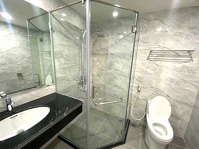 Bán Tòa Văn Phòng 9 Tầng MP Lê Trọng Tấn. DT 135m2, Vị Trí 2 Mặt Thoáng, Giá 96 TỶ 7