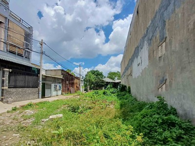 Ngộp bank bán gấp đất thổ cư đẹp lô góc hẻm xe tải chỉ nhỉnh 30tr.m2  322m2 7 43 tl43 bình chiểu 1