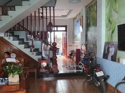 Bán nhà hxh 3 tầng đường đặng văn bi p.trường thọ q.thủ đức dt 70 m2 chỉ  5,79tỷ tl 0