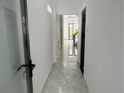 Nhà đẹp 1 Trệt 1 Lầu - hẻm oto sổ hồng riêng - 100m2 - Bình Chánh 4