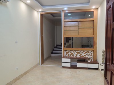 Cần bán nhà phố trần thái tông, cầu giấy, an ninh tốt 0