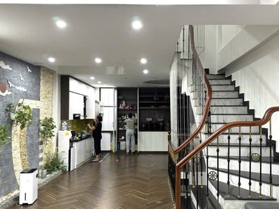 Bán nhà trung tâm quận hoàng mai - phân lô - vỉa hè - ô tô tránh - ô tô vào nhà 4