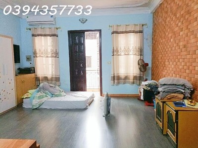 Bán nhà thành thái: 41m2 x 4t, gần công viên cầu giấy, rất gần ô tô, hơn 9 tỷ 3