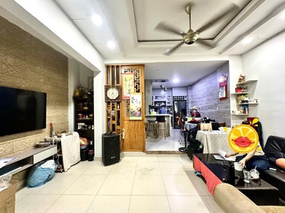 Bán nhà lê quang định -vài bước ra mt -sd 201m2 -dòng tiền 264 triệu/năm 1