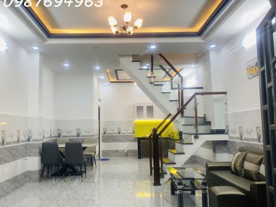 Q7 lâm văn bền nhà mới xách vali vào ở ngay tặng nội thất 4.8x10m 2 mặt tiền hẻm 5.xt 0