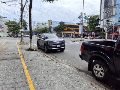 Nhà mặt tiền 5 tâng  tòa văn phòng thang máy   nguyễn hữu thọ giá hơn 20 tỷ 4