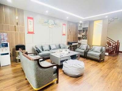 Mời cho thuê nhà 4,5 tầng 4 ngủ mặt tiền rộng khu võ cường 2