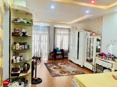 Bán nhà mặt tiền phạm văn bạch   6 tầng   thu nhập 50 triệu/tháng   chỉ nhỉnh 13 tỷ 5  tl 3